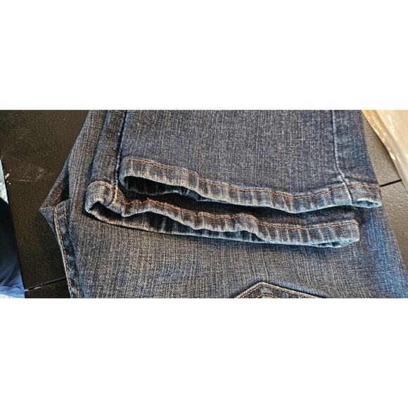 Levi's 515 Womens Jeans Blank Tab Size 10 S/C Mid Rise Bootcut Medium Wash - Picture 8 of 8